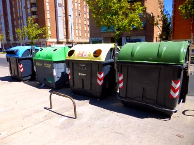 Zaragoza - reciclaje de residuos urbanos 01
