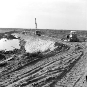 Zeedijk bij Sasput niet te behouden, zeedijk bij Sasput bedreigde Hoofdpl.polder, Bestanddeelnr 916-5470