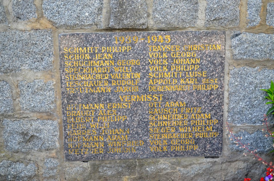 Zell (Bensheim), Kriegerdenkmal, Tafel 3