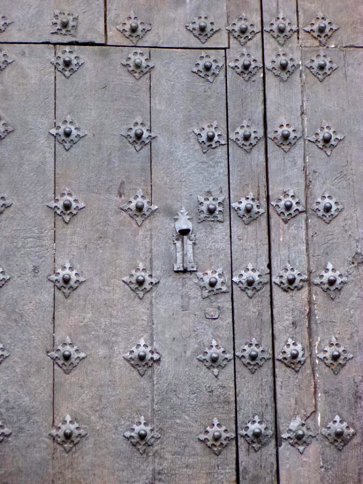 Zegama - Iglesia de San Martín de Tours, exteriores 15