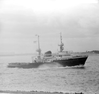 Zeesleper De Witte Zee (III) bij aanvang van de eerste proefvaart, Bestanddeelnr 919-5599