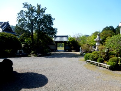 Zenjuji, in Toyokawa, Aichi (2018-04-21) 12