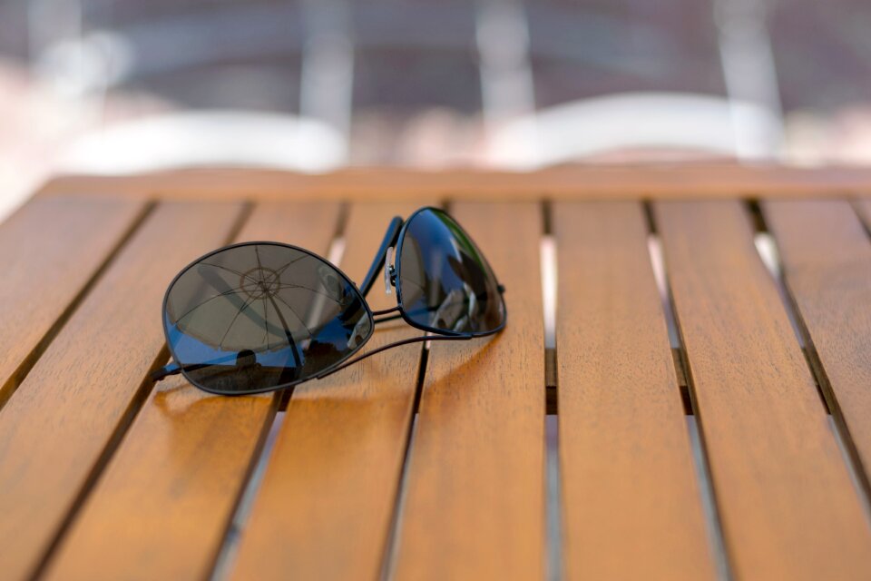 Table glasses brown glasses