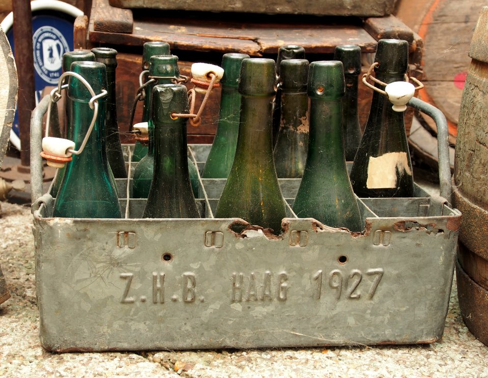 ZHB Haag 1927 metalen bierkrat