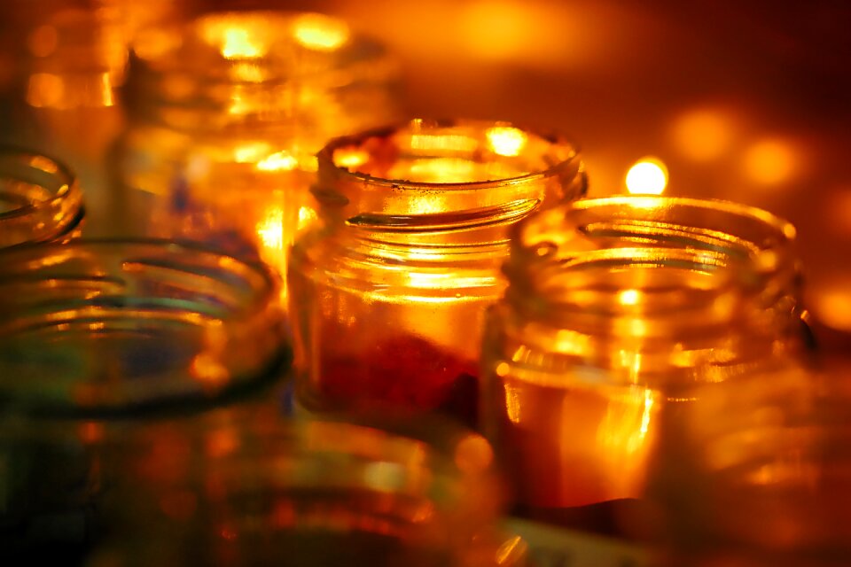 Candles bill shining