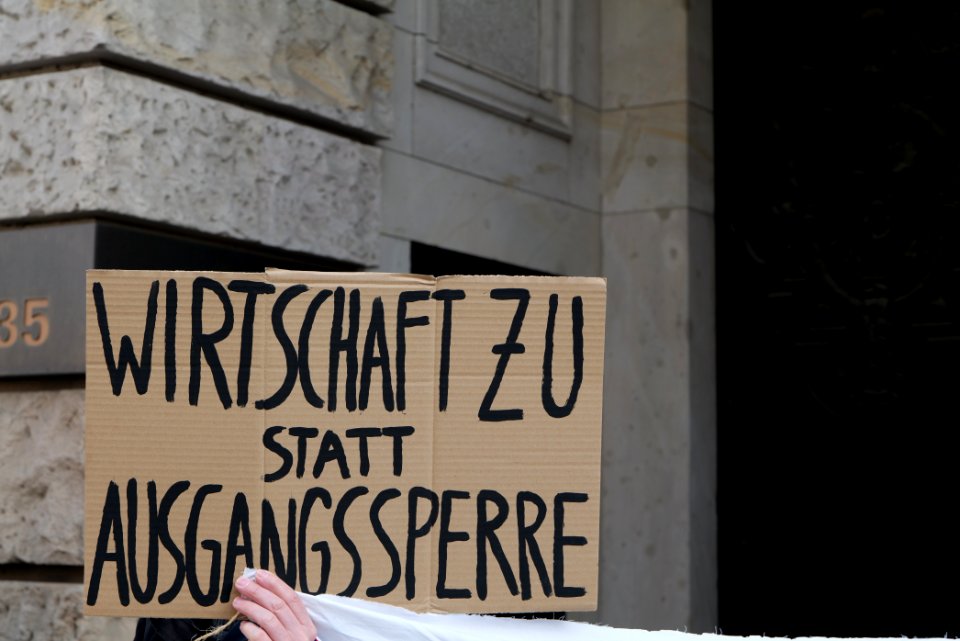 ZeroCovid protest at VDA Berlin 2021-04-10 04