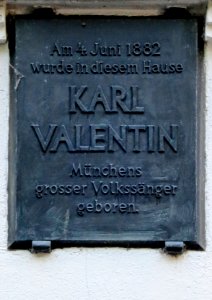 Zeppelinstraße 41 Gedenktafel Valentin