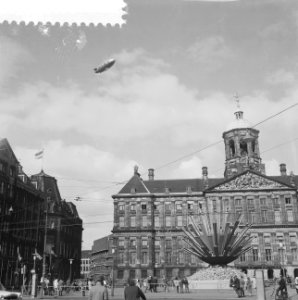 Zeppelin (opdracht Martins Air Charter ), Bestanddeelnr 913-8256