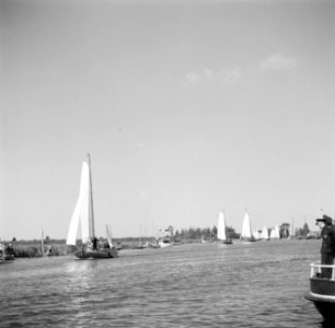 Zeilboten op het Pikmeer bij Grouw, Bestanddeelnr 191-0688