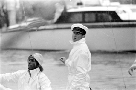 Zeilwedstrijden op het IJsselmeer om Drakencup 1960 Zijne Koninklijke Hoogheid P, Bestanddeelnr 911-3969
