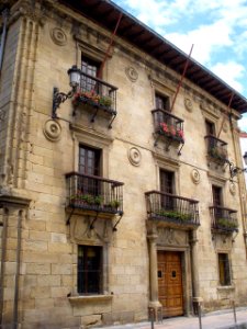 Zarauz - Casa Portu-Ayuntamiento 4