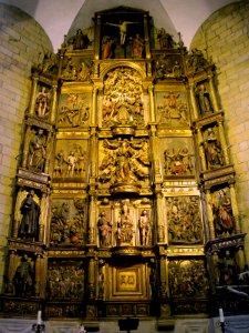 Zarauz - Iglesia de Santa María la Real, interiores, retablo mayor 01