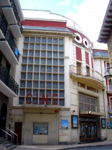 Zarauz - Cine Modelo 1