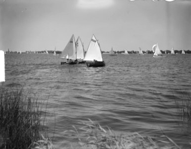 Zeilen op de Kaag. Jollen, Bestanddeelnr 904-0581