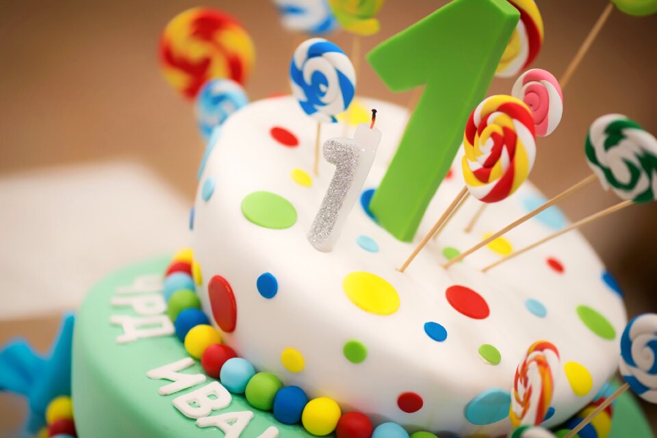 Party dessert a small child