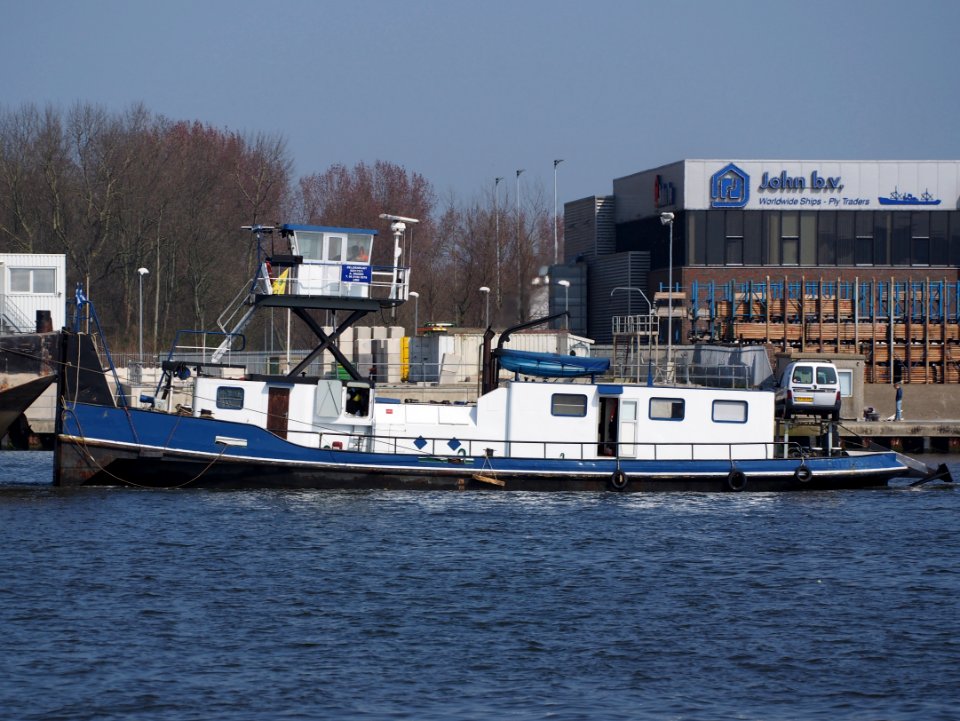 Zeldenrust - ENI 02317311, Noordzeekanaal, Port of Amsterdam, pic1