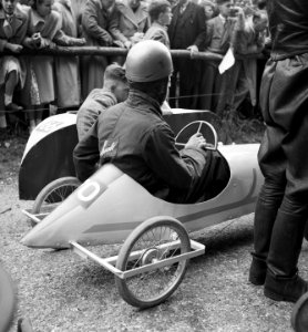 Zeepkistenraces te Rhenen, Bestanddeelnr 903-9879