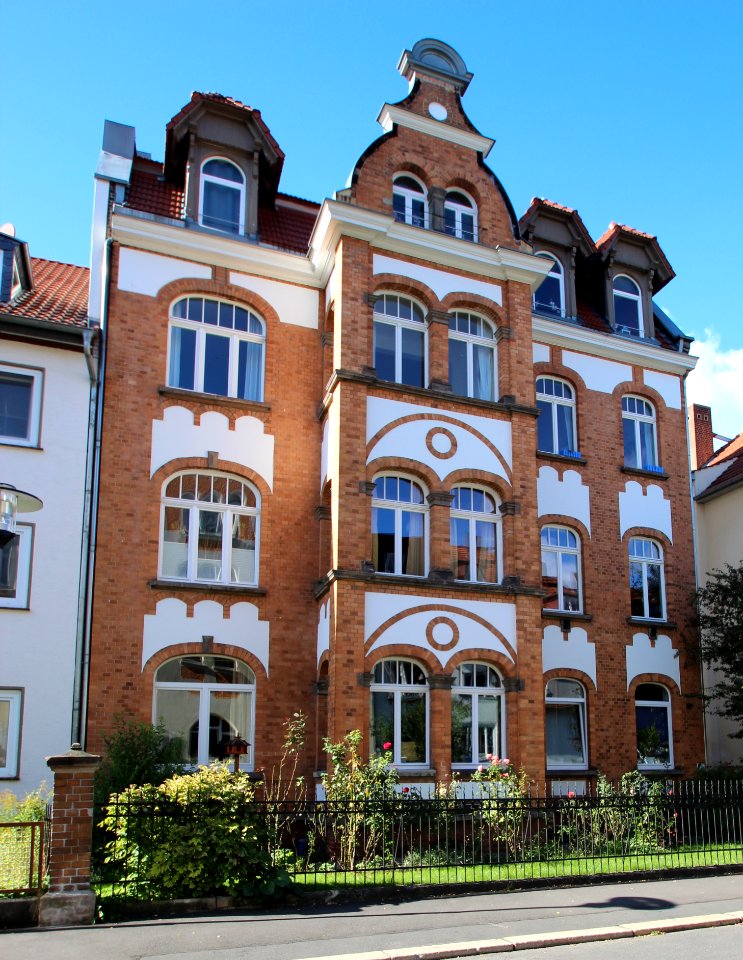 Wohnhaus Heckerstraße 87 in Kassel