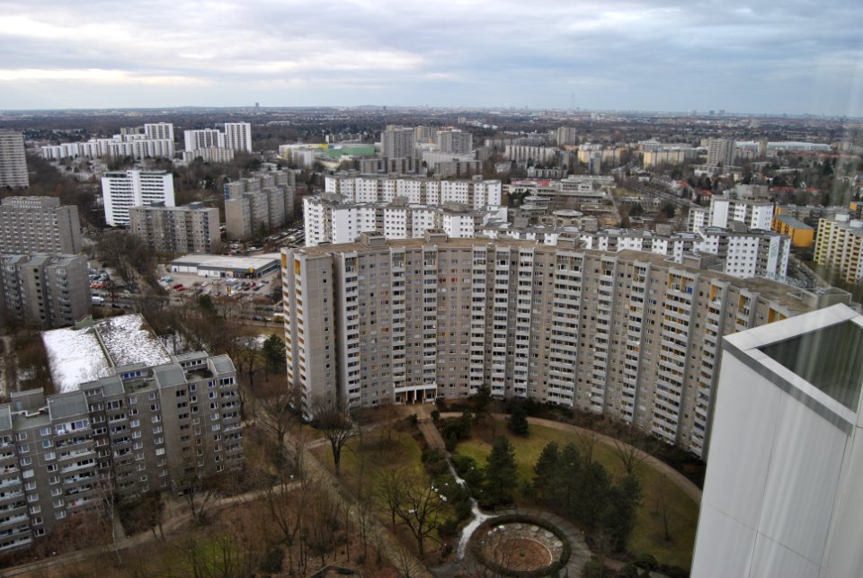 Wohnhochhaus Ideal Blick ringförmiges hochhaus