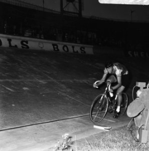 WK Wielrennen, finale achtervolging amateurs. Bongers in aktie, Bestanddeelnr 920-6359