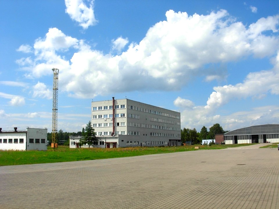 Wojskowe Zakłady Lotnicze a