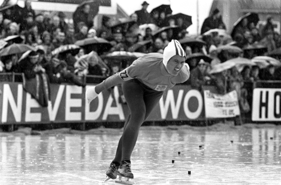WK schaatsen te Deventer dames, Stien Kaiser in aktie, Bestanddeelnr 920-0907