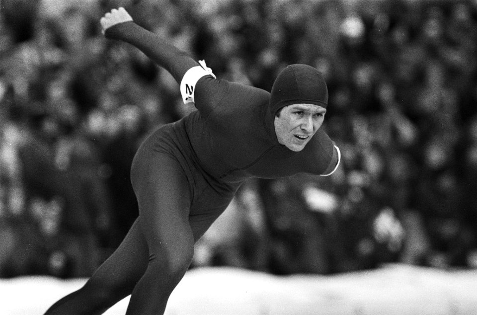 WK-schaatsen heren in Heerenveen Stenshjemmet (Noorwegen tijdens 5.000 meter, Bestanddeelnr 929-0250