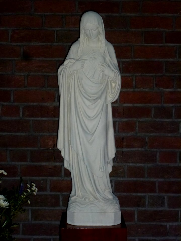 Woezik (Wijchen) RK kerk, beeld 01