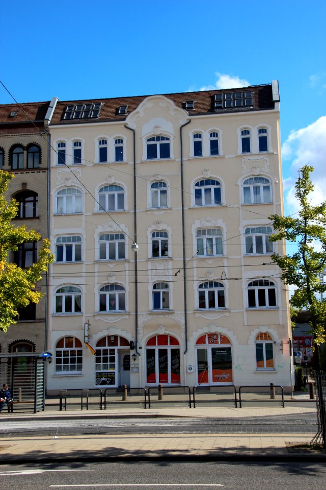Wohn- und Geschäftshaus Frankfurter Straße 141 in Kassel