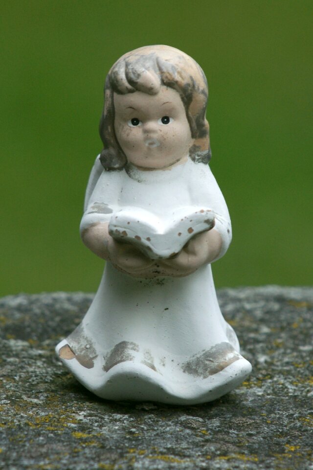 Contemplative mourning peace
