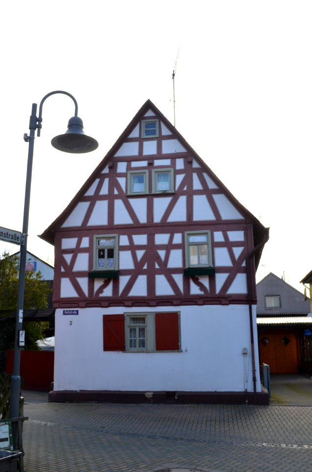 Wolfenhausen, Hellstraße 2, Front