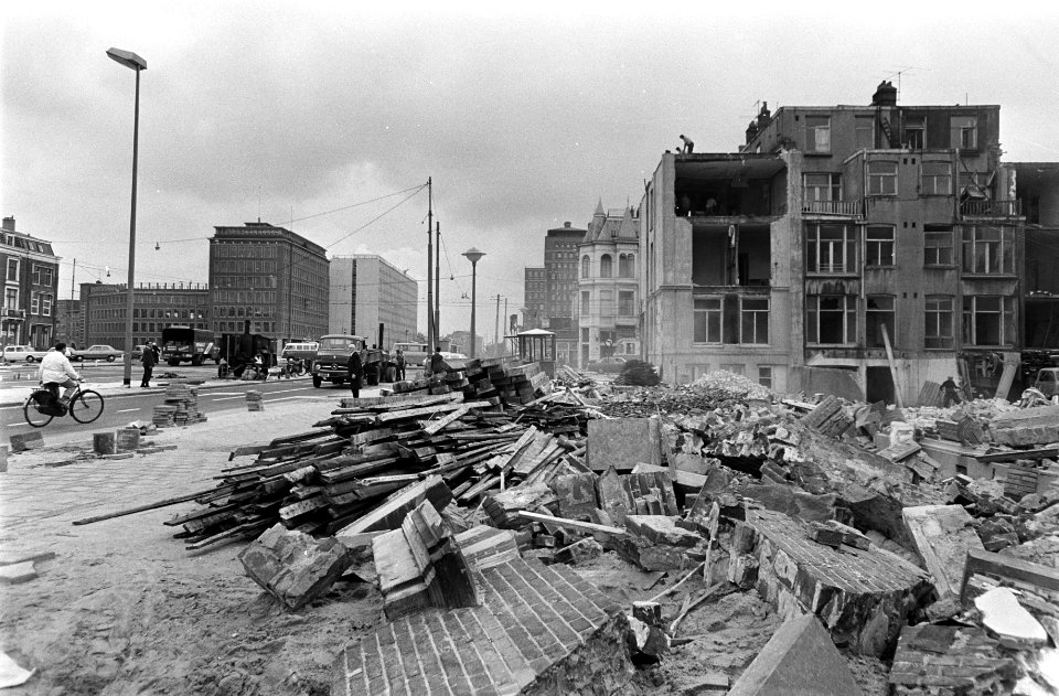 Woningen op de hoek Sarphatistraat-Weesperplein worden afgebroken, Bestanddeelnr 921-6523