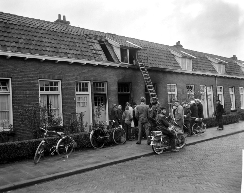 Woning van familie Vroon in Geldermalsen uitgebrand Het interieur van de woning, Bestanddeelnr 915-7539