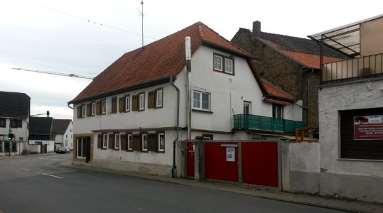 Wolfskehlen, Kirchplatz 7 (1)