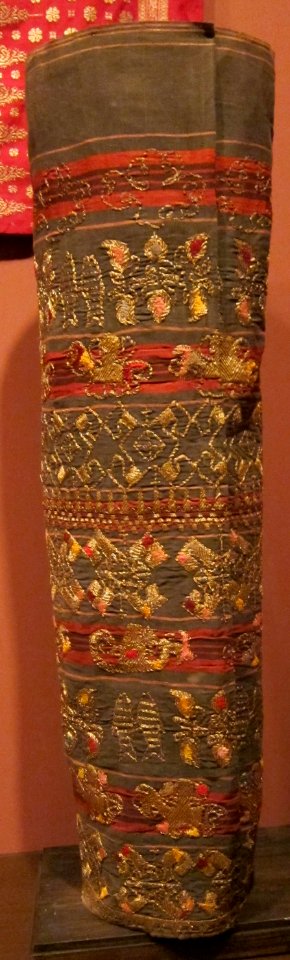 Woman's sarong (tapis) from Sumatra, Indonesia, early 20th century III, HAA