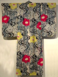 Woman's kimono, Kansai, Honolulu Museum of Art 7950.1