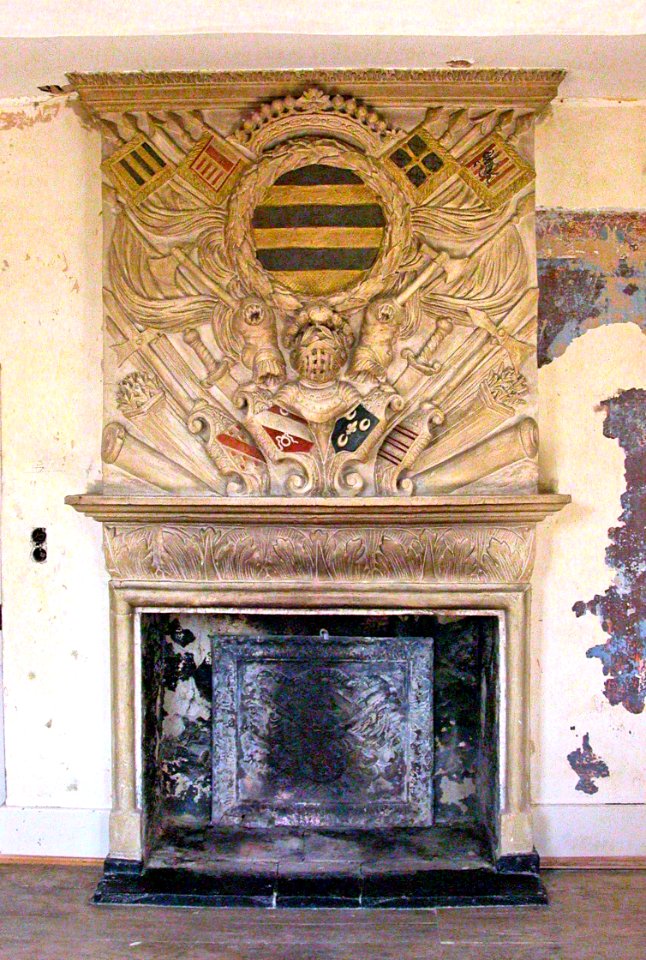 Wolsfeld Schloss Kamin H2