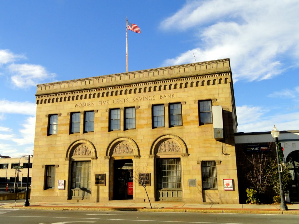 Woburn Five Cents Savings Bank - Woburn, MA - DSC02777