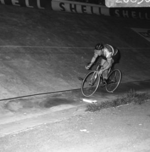 WK Wielrennen. Trentin (France) in aktie achtervolging, Bestanddeelnr 920-6303
