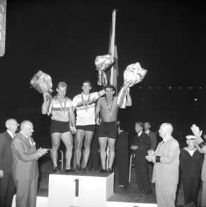 WK Wielrennen. De nummers 1.2 en 3 sprint amateurs op podium. Vlnr. Trentin (Fra, Bestanddeelnr 920-6349