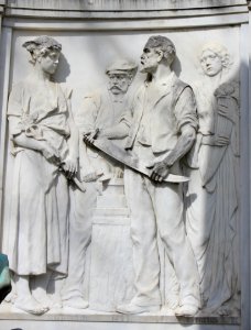 Wolfsberg - Grabstätte Offner - detail1