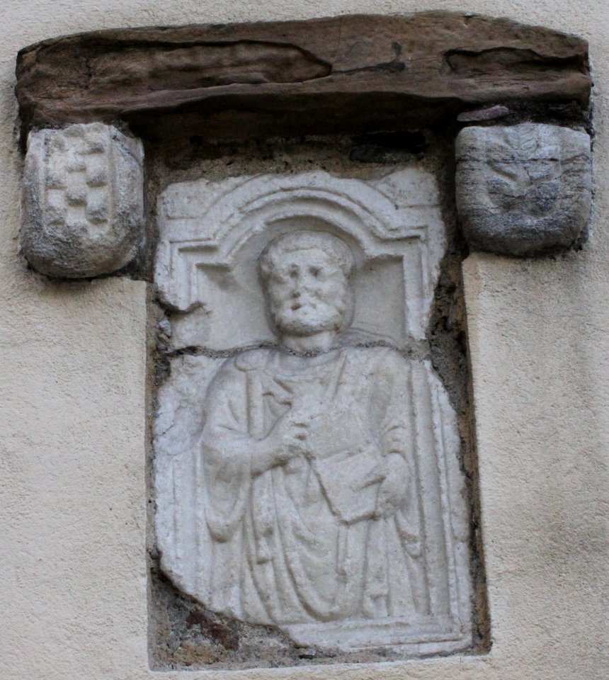 Wolfsberg - Pfarrkirche - Römerstein2
