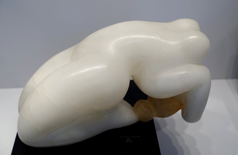 Woman Bending Backward by Gaston Lachaise, 1926, alabaster - Fogg Art Museum, Harvard University - DSC01510