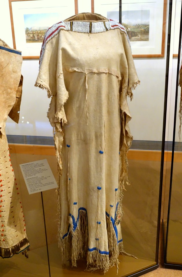 Woman's dress, probably Lakota, c. 1840 - Ethnological Museum, Berlin - DSC01092