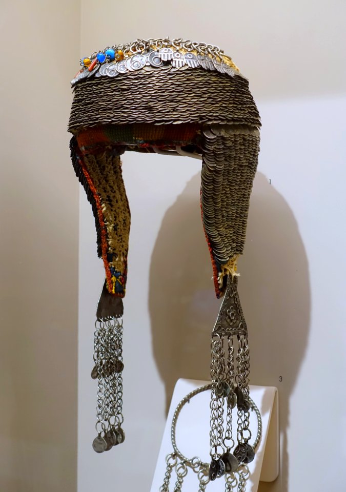 Woman's embroidered cap, adorned with metal coins, purchased in Jerusalem, c. 1902 - Harvard Semitic Museum - Cambridge, MA - DSC06093
