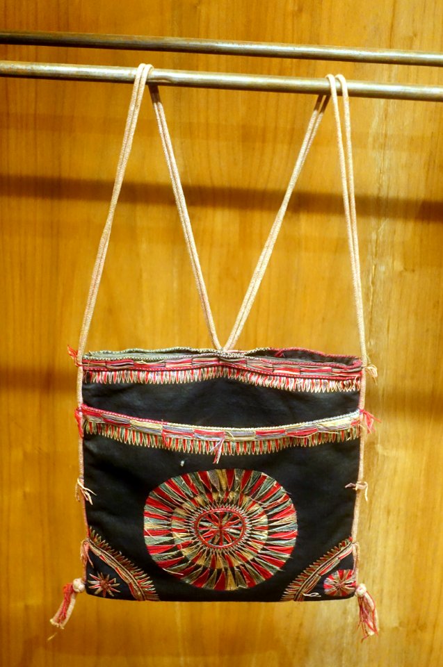 Woman's bag, Nung - Vietnam Museum of Ethnology - Hanoi, Vietnam - DSC02852