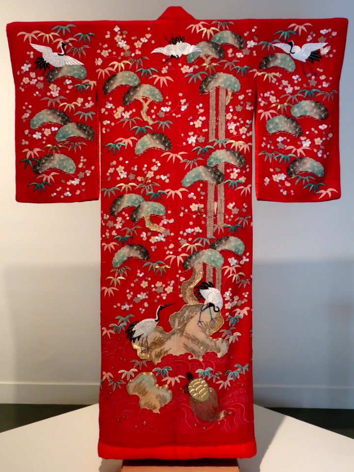 Woman's celebratory robe, Japan, 19th century, Honolulu Museum of Art 4733.1