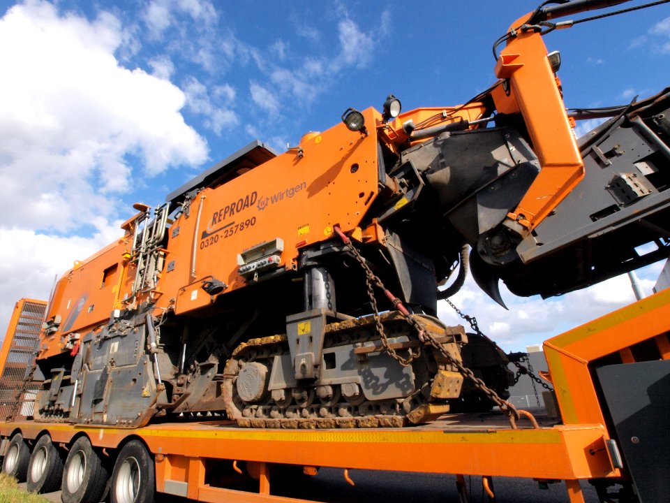 Wirtgen W2200 oranje (owner Reproad) p4