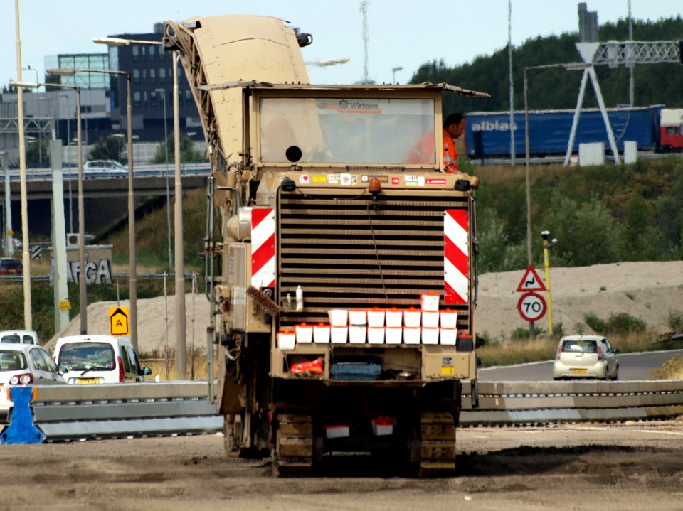 Wirtgen W 2100 (owner vdSteen) p3