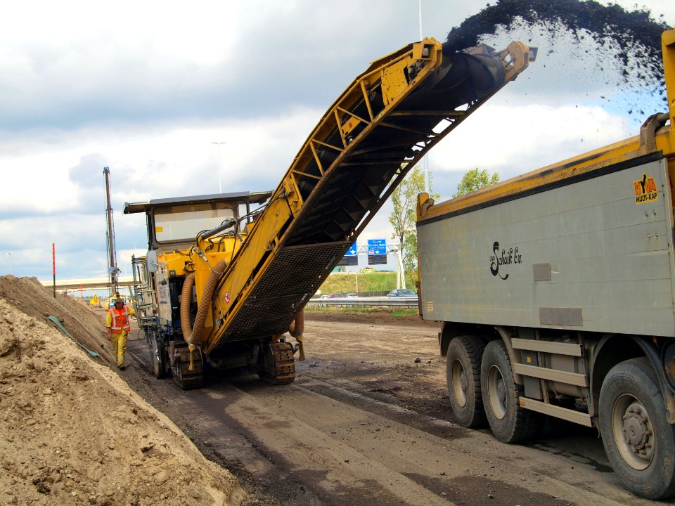Wirtgen W 2200 K2204 (owner Freesmij) p1